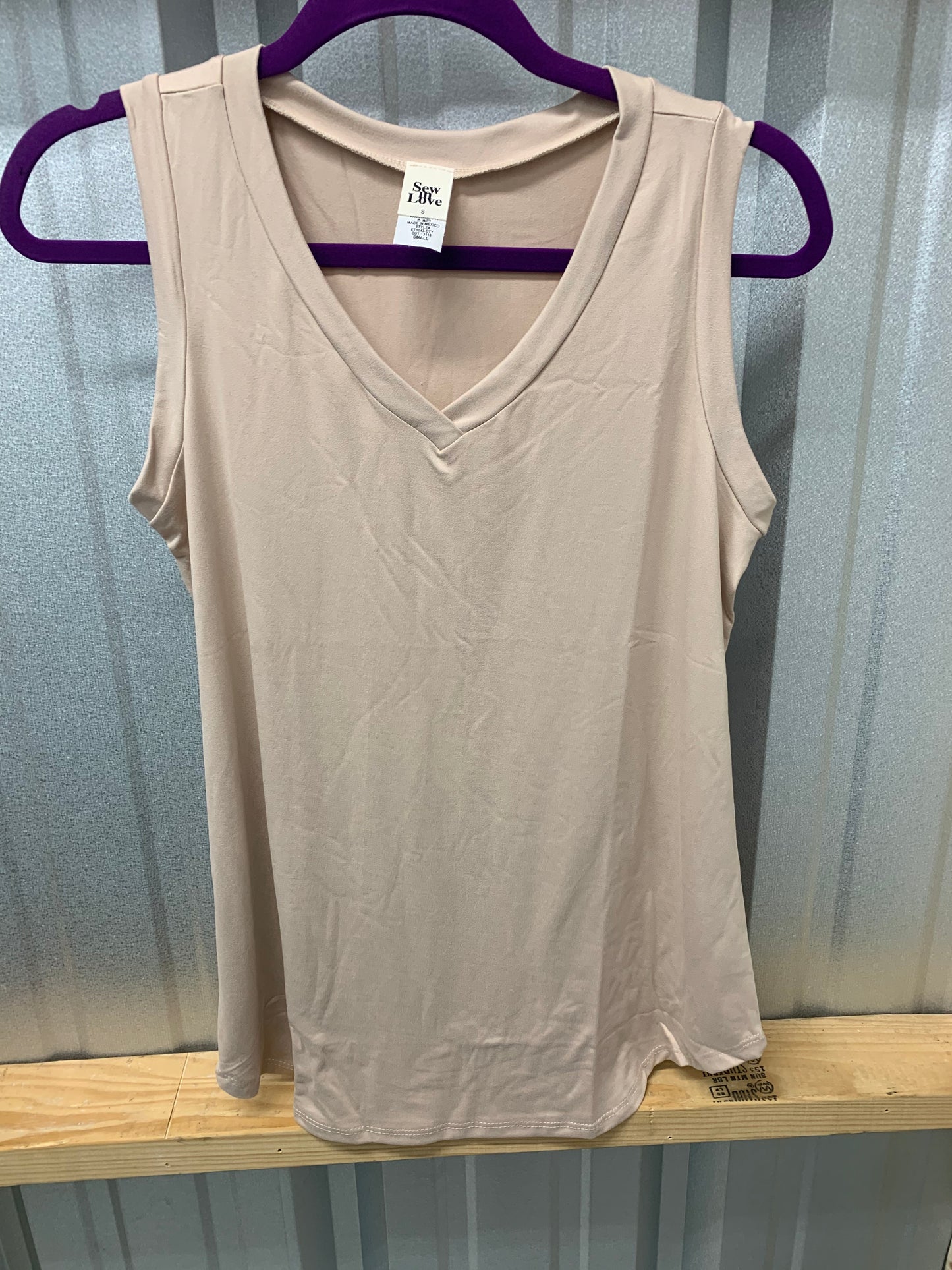 V-neck Tank