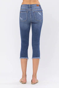 Judy Blue Distressed Capri