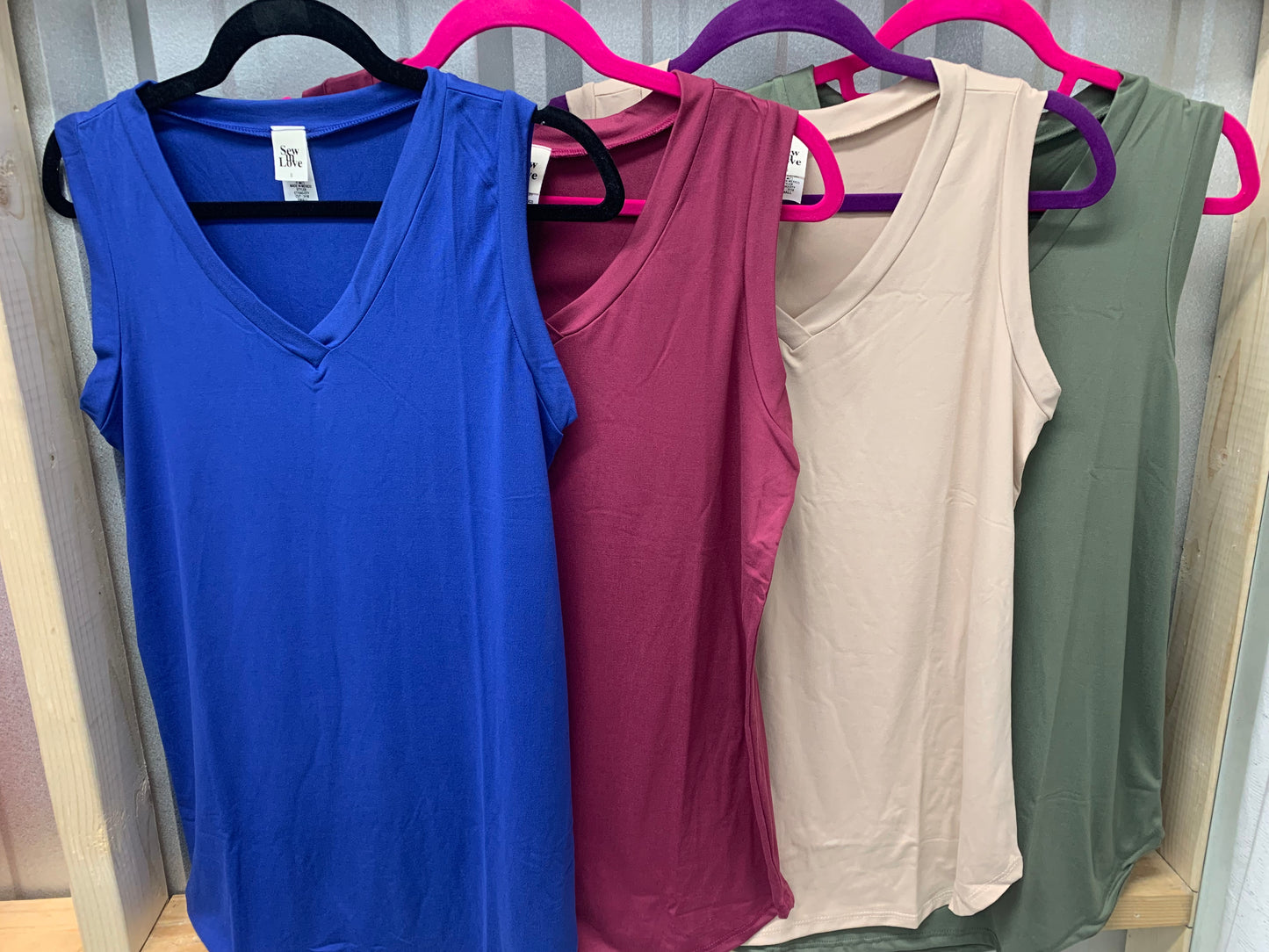 V-neck Tank